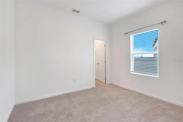 $2,400 | 8716 Sportsman Loop, Groveland, FL 34736