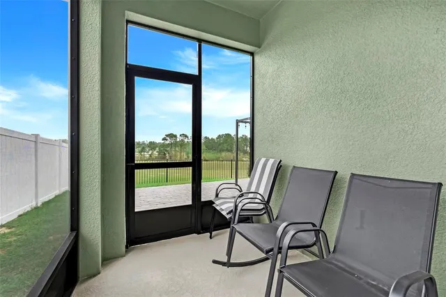 $2,400 | 8716 Sportsman Loop, Groveland, FL 34736