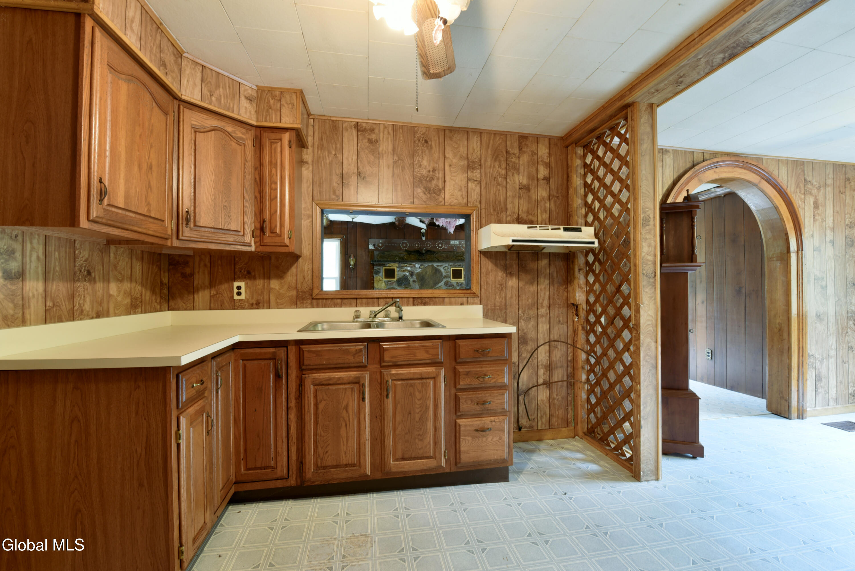 318 Howe Road Lake Luzerne, NY 12846 - Photo 11 of 54 10