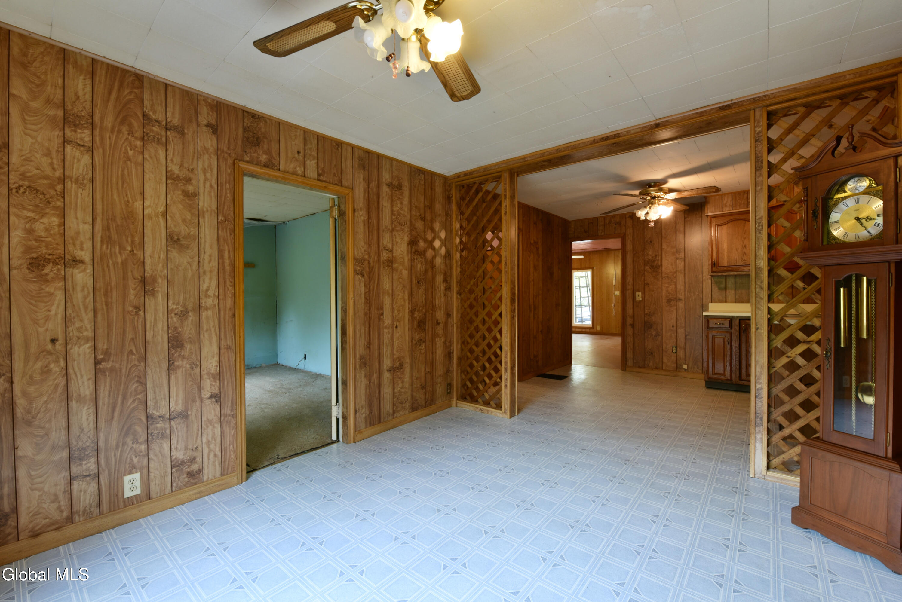 318 Howe Road Lake Luzerne, NY 12846 - Photo 20 of 54 19