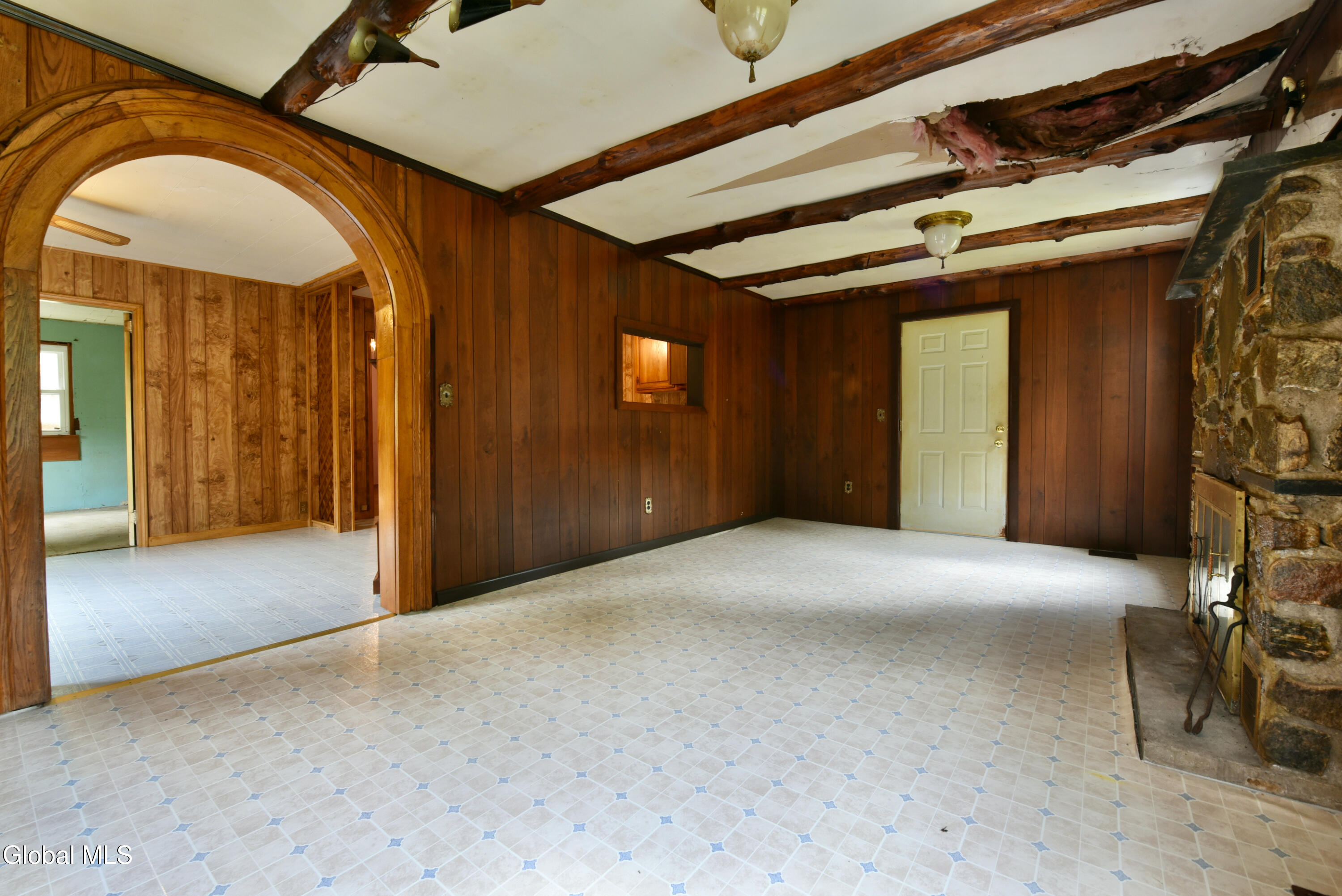 318 Howe Road Lake Luzerne, NY 12846 - Photo 23 of 54 22