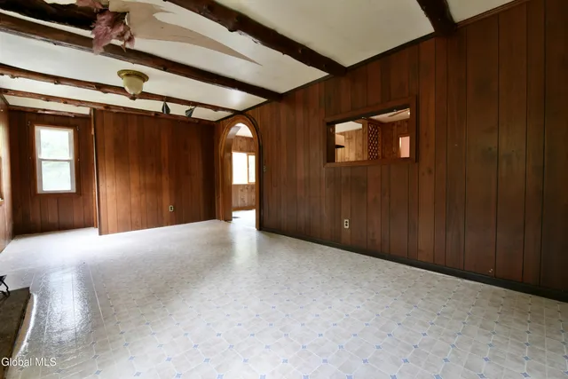 $145,000 | 318 Howe Road, Lake Luzerne, NY 12846