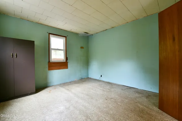 $145,000 | 318 Howe Road, Lake Luzerne, NY 12846