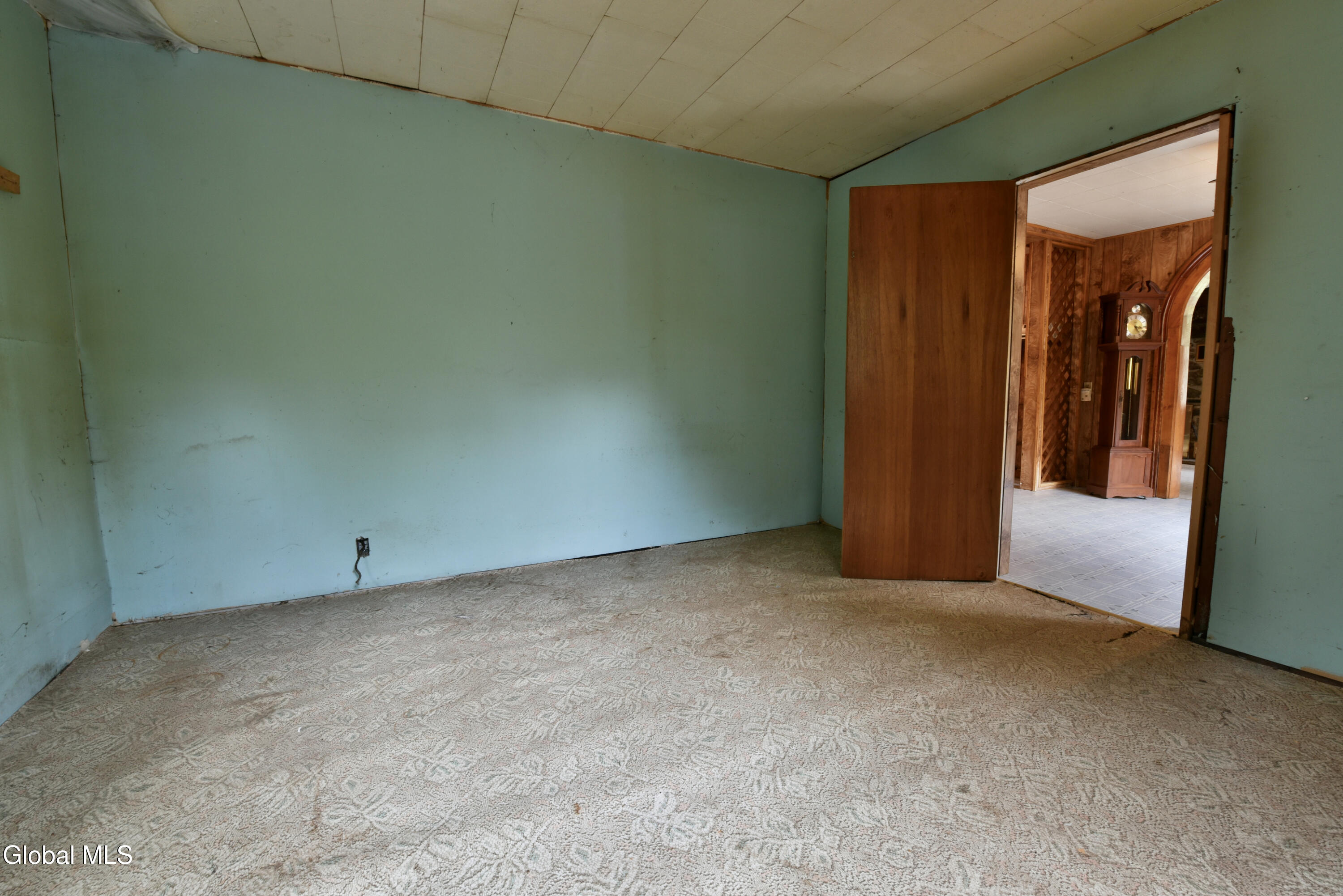 318 Howe Road Lake Luzerne, NY 12846 - Photo 30 of 54 29