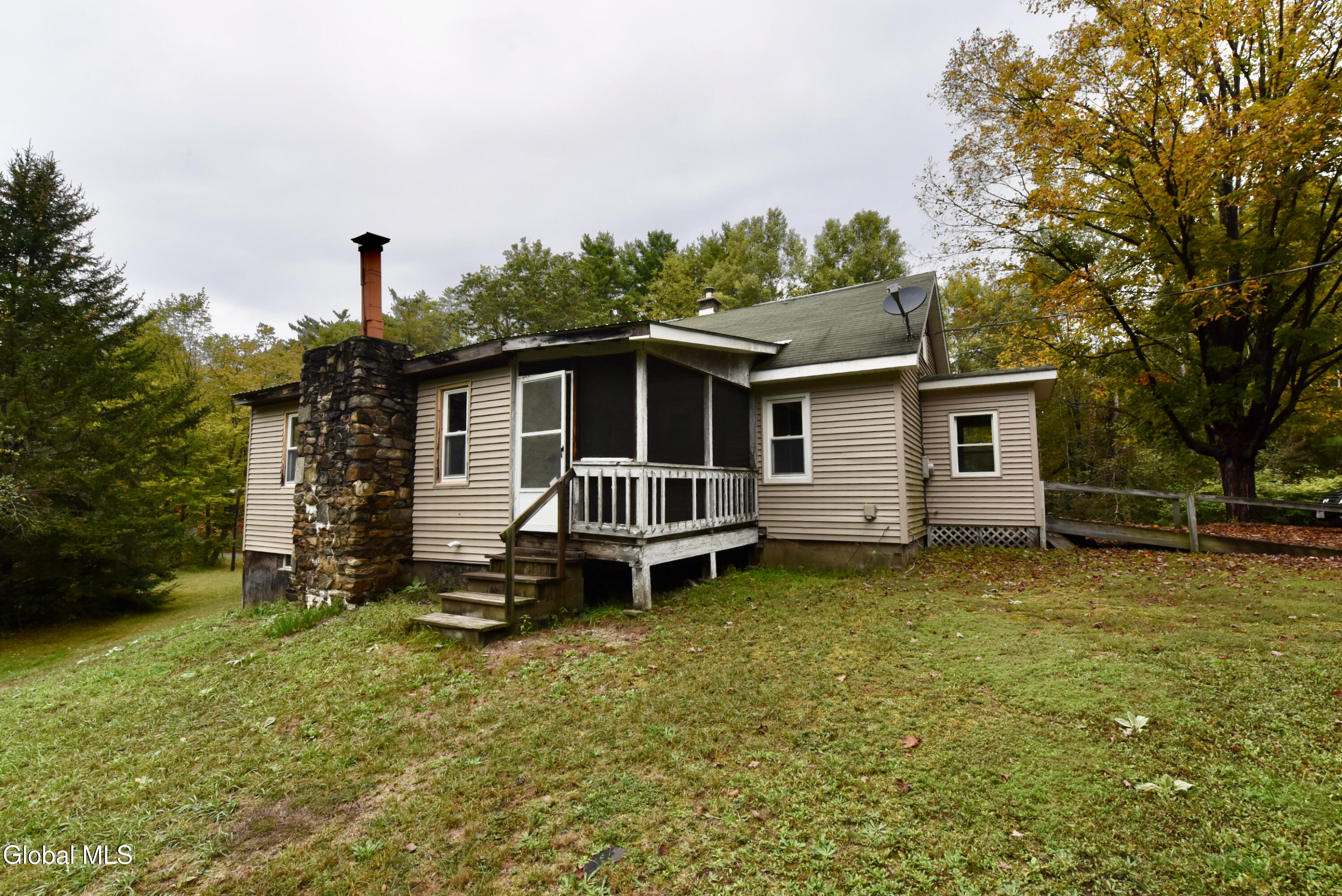 318 Howe Road Lake Luzerne, NY 12846 - Photo 39 of 54 38