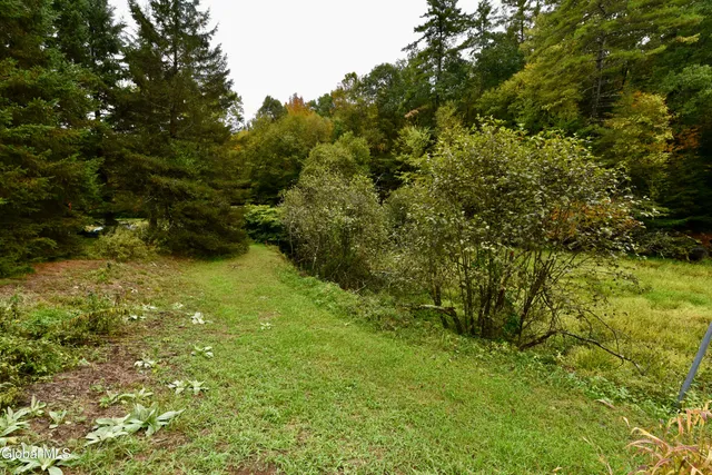 $145,000 | 318 Howe Road, Lake Luzerne, NY 12846