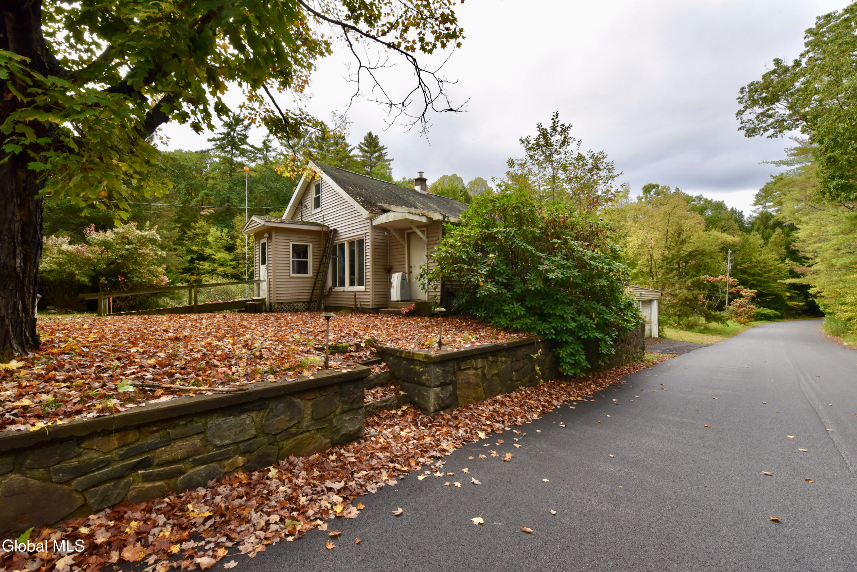 318 Howe Road Lake Luzerne, NY 12846 - Photo 45 of 54 44