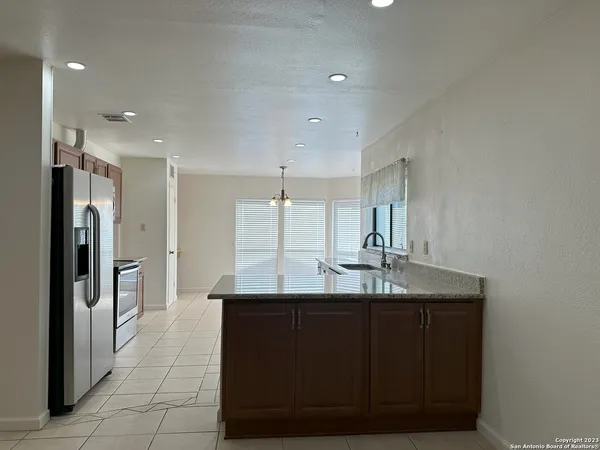 $2,100 | 6035 Merrimac Cove, San Antonio, TX 78249