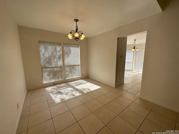 $2,100 | 6035 Merrimac Cove, San Antonio, TX 78249