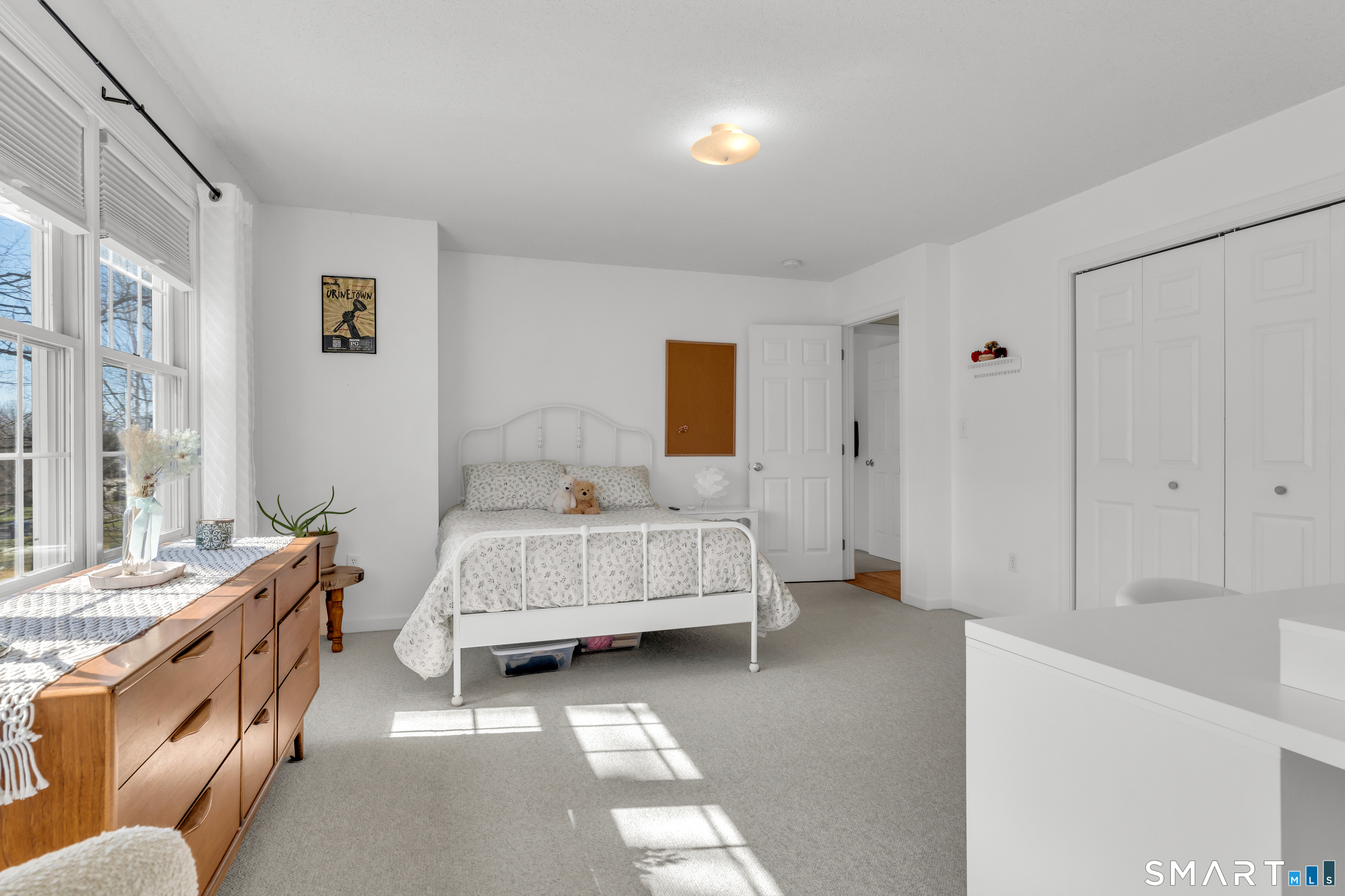 322 Willow Road Guilford, CT 06437 - Photo 27 of 40