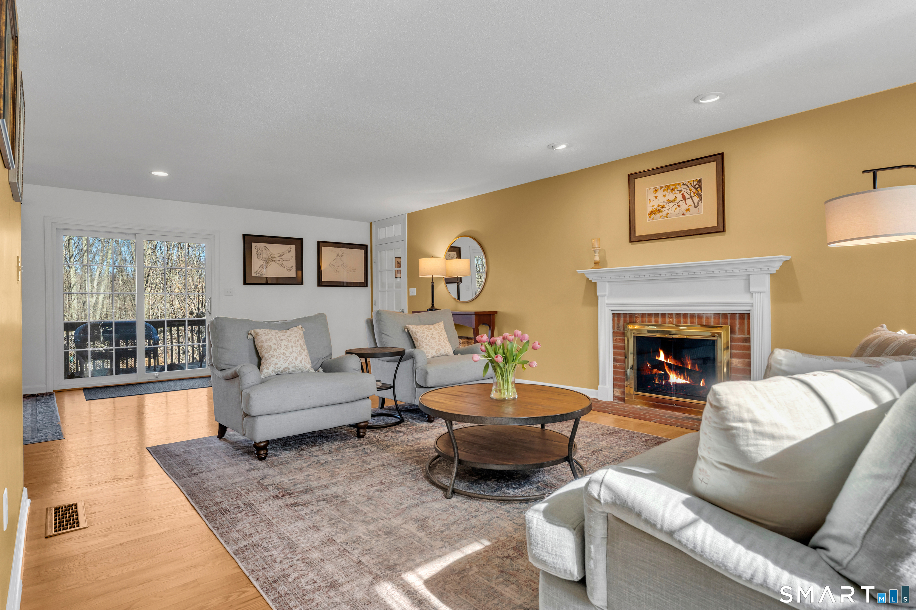 322 Willow Road Guilford, CT 06437 - Photo 3 of 40