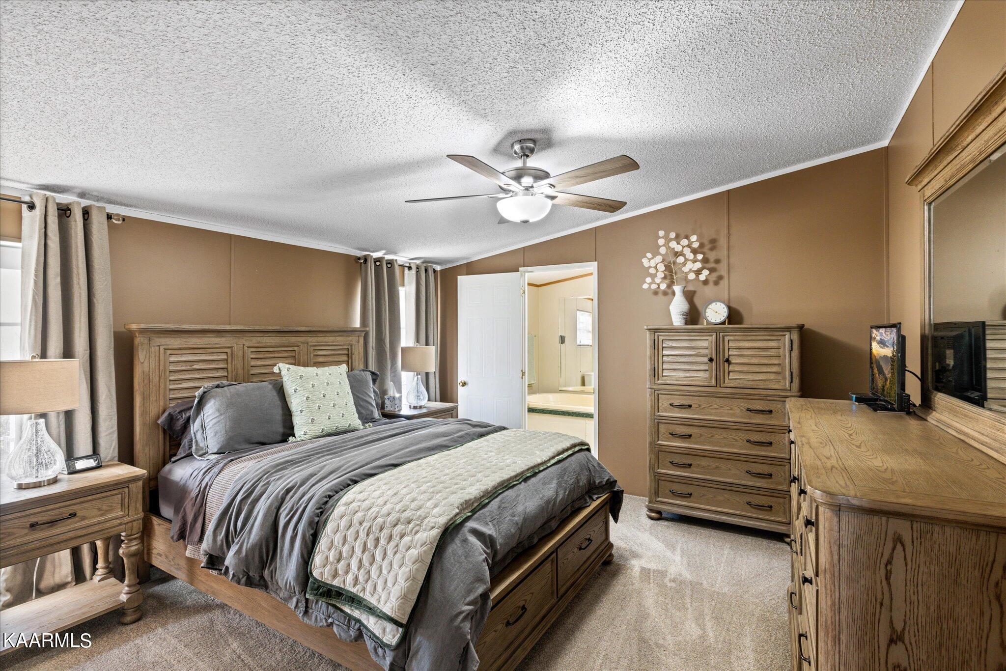 7512 Hunters Ridge Way Knoxville, TN 37914 - Photo 15 of 36 23-IMG_0110