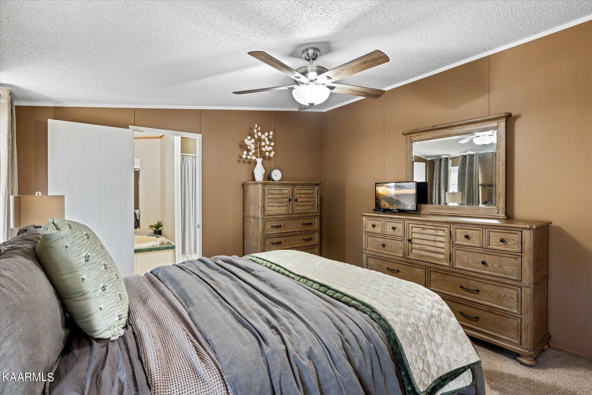 7512 Hunters Ridge Way Knoxville, TN 37914 - Photo 16 of 36 24-IMG_0120