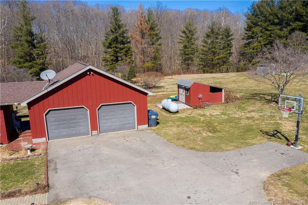 5860 West Deputy Pike Road Madison, IN 47250 - Photo 4 of 53