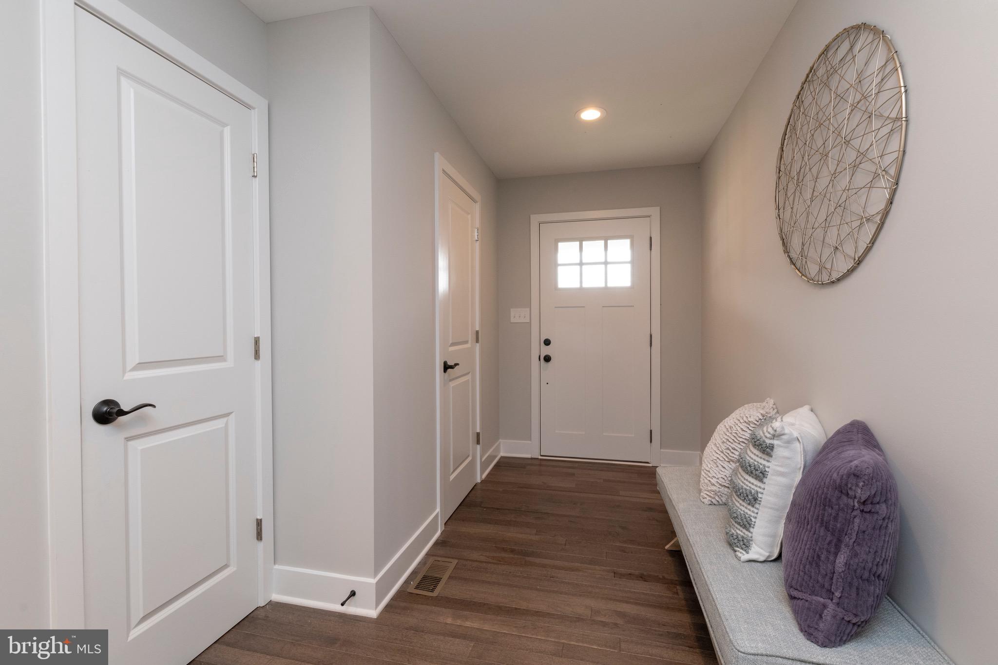 322 St Georges Road Baltimore, MD 21221 - Photo 5 of 54