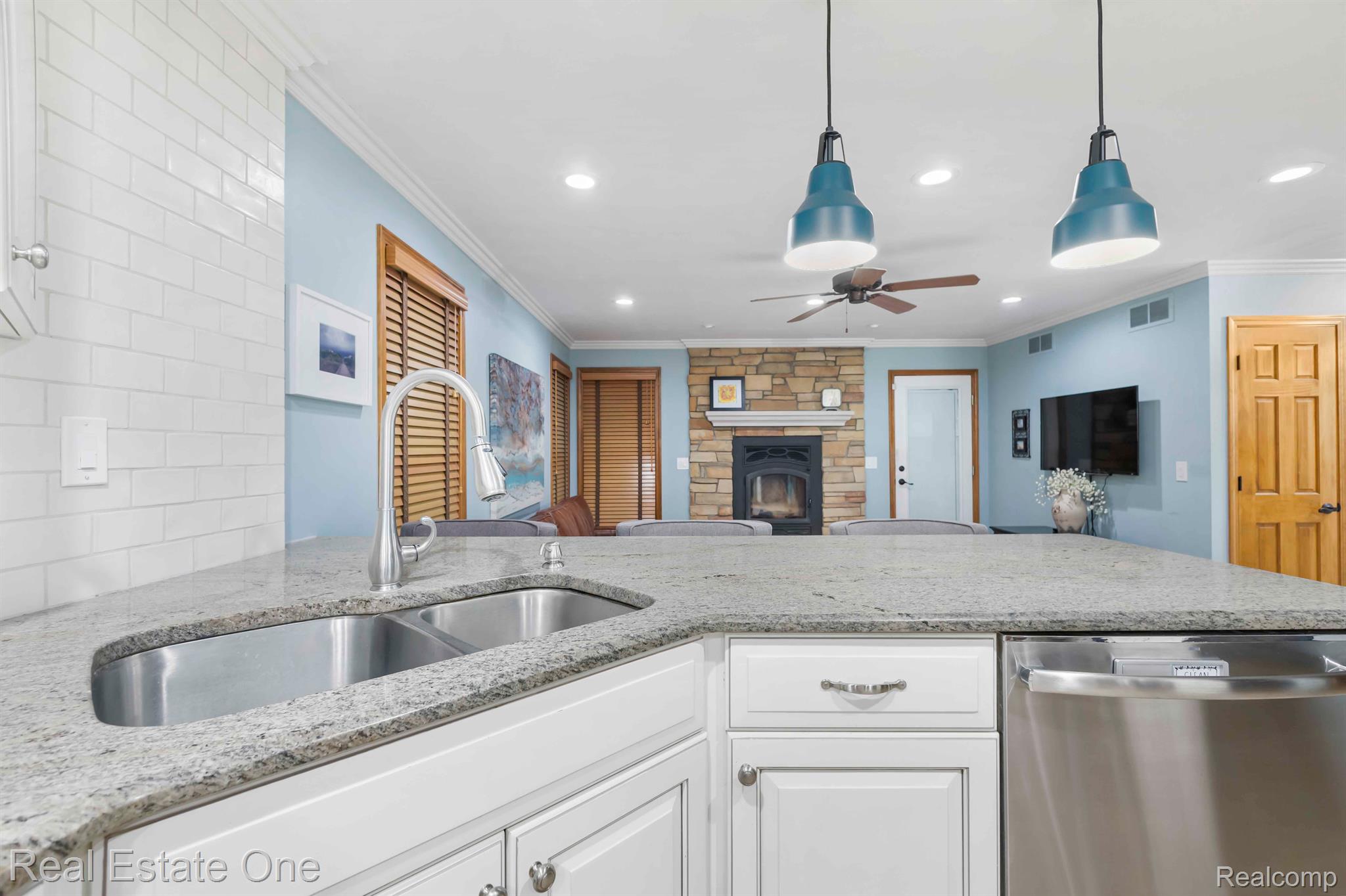 603 Parkdale Avenue Rochester, MI 48307 - Photo 17 of 43