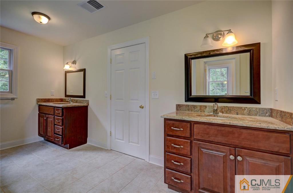 258 Fresh Ponds Road Monroe Township, NJ 08831 - Photo 19 of 23 Gallery Image 19