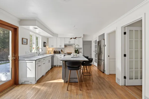 $933,000 | 2 Beech Drive, Brunswick, ME 04011