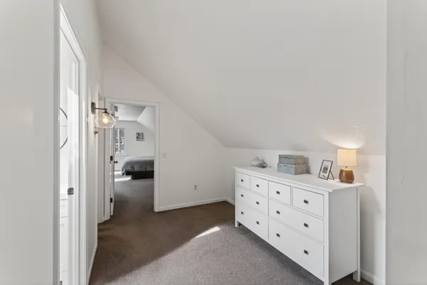 $933,000 | 2 Beech Drive, Brunswick, ME 04011
