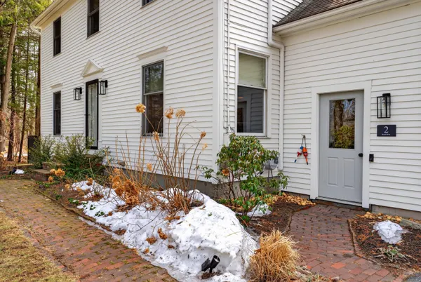 $933,000 | 2 Beech Drive, Brunswick, ME 04011