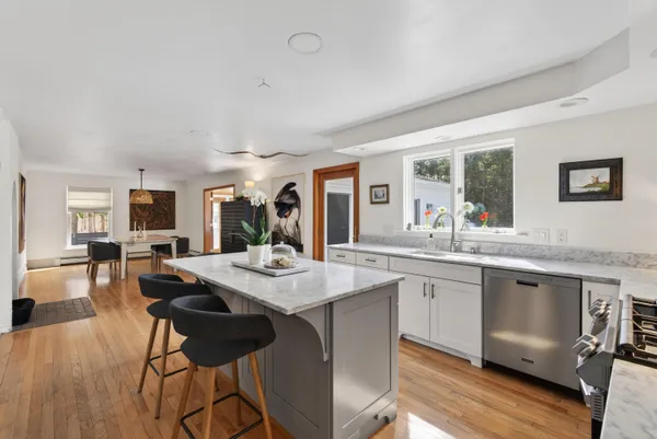 $933,000 | 2 Beech Drive, Brunswick, ME 04011