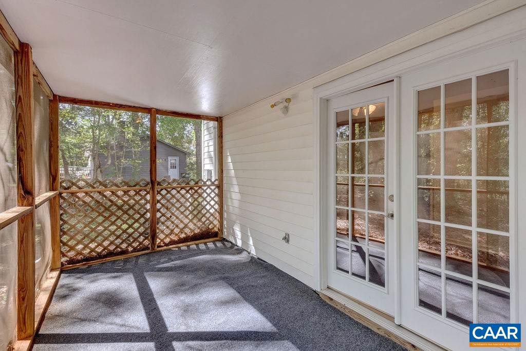 140 Tulip Road Ruckersville, VA 22968 - Photo 16 of 42 an outdoor space with balcony