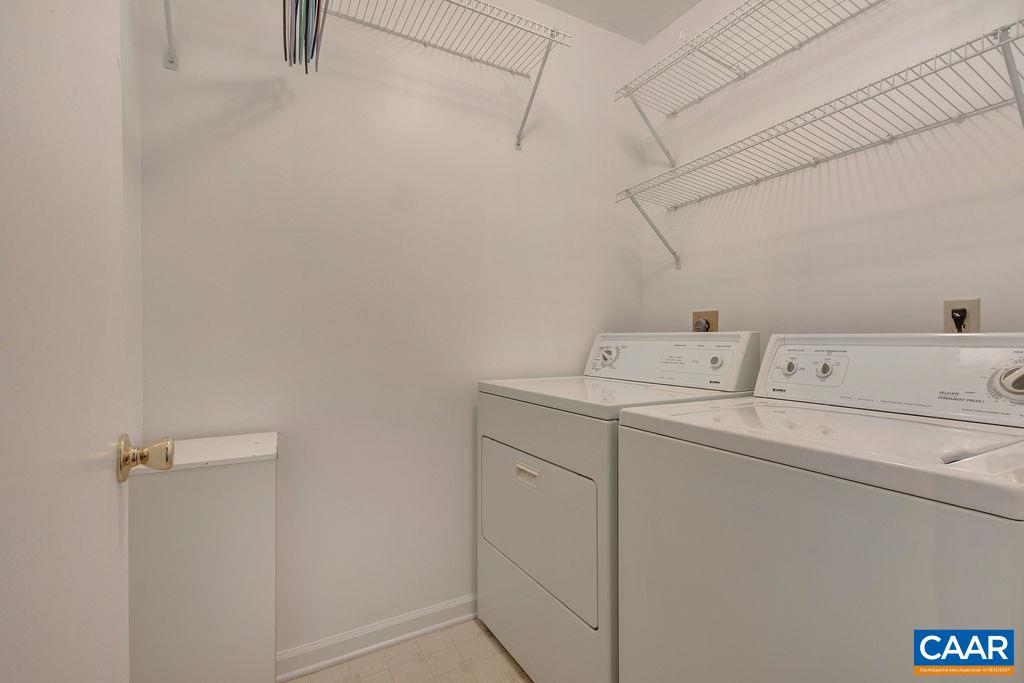 140 Tulip Road Ruckersville, VA 22968 - Photo 20 of 42 a utility room with dryer and washer