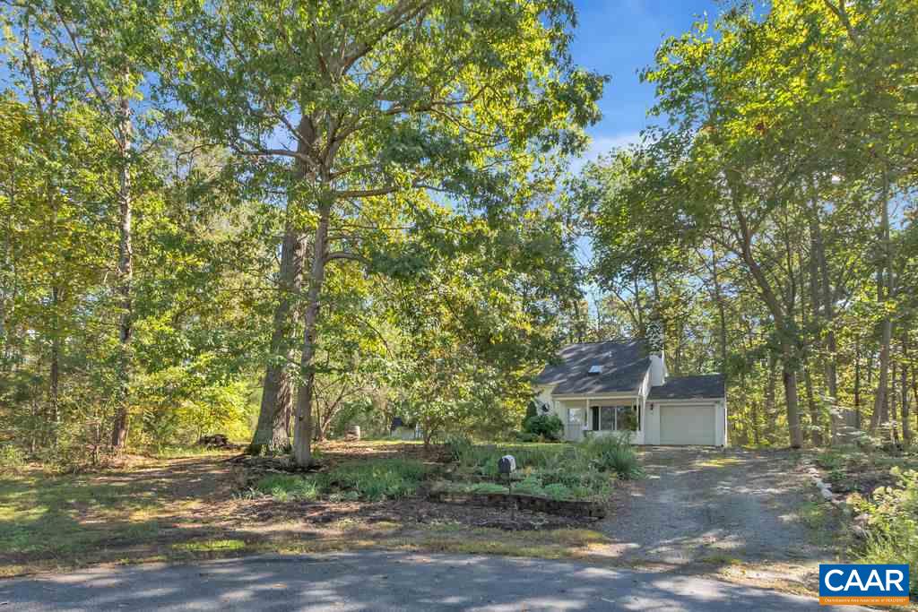 140 Tulip Road Ruckersville, VA 22968 - Photo 23 of 42 a front view of a house with a yard