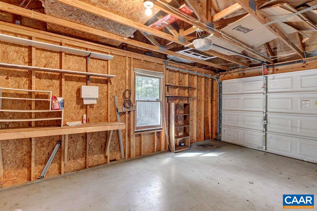 140 Tulip Road Ruckersville, VA 22968 - Photo 25 of 42 a view of an empty room with cabinet
