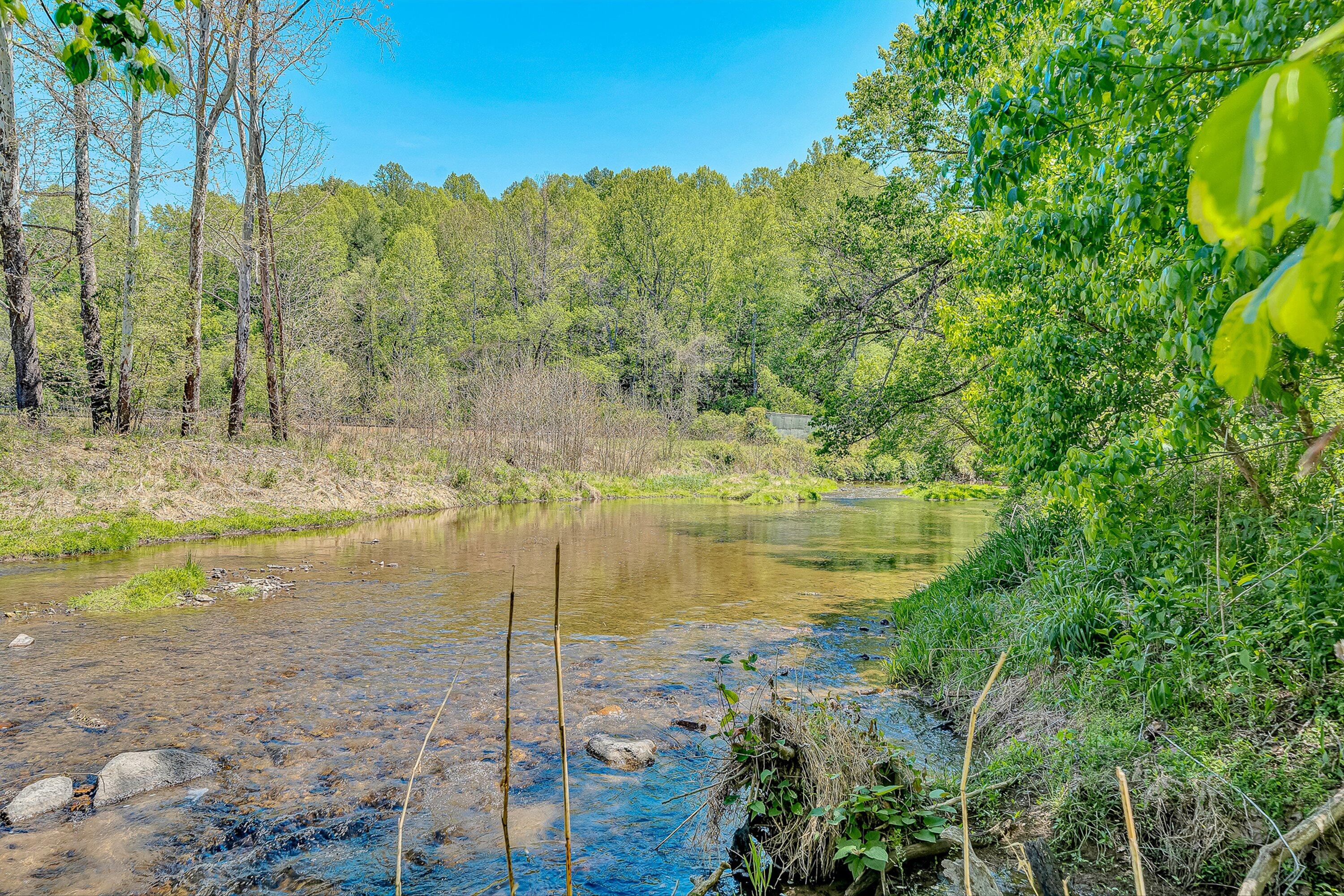 4758 Bandy Road Roanoke, VA 24014 - Photo 54 of 70 54-VM-05661