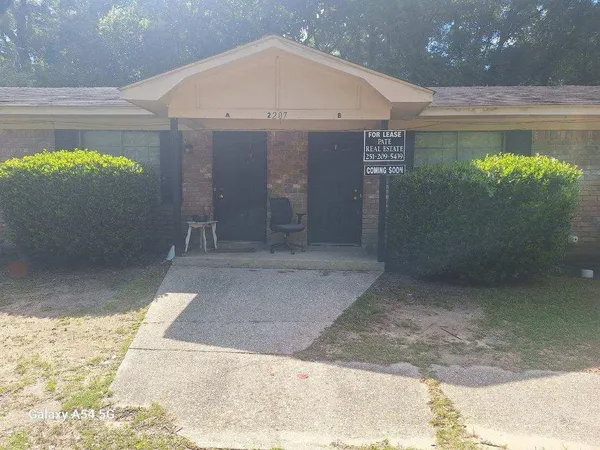 $1,100 | 2207 Wolf Ridge Road, Unit B, Mobile, AL 36618