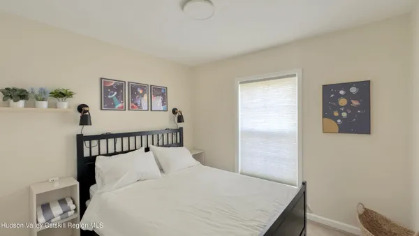 $995,000 | 70 Travis Place, Athens, NY 12015