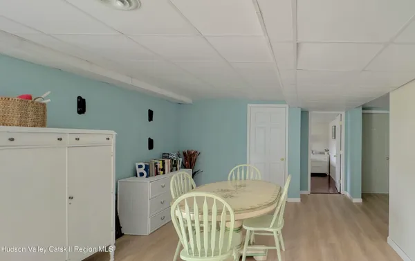 $995,000 | 70 Travis Place, Athens, NY 12015