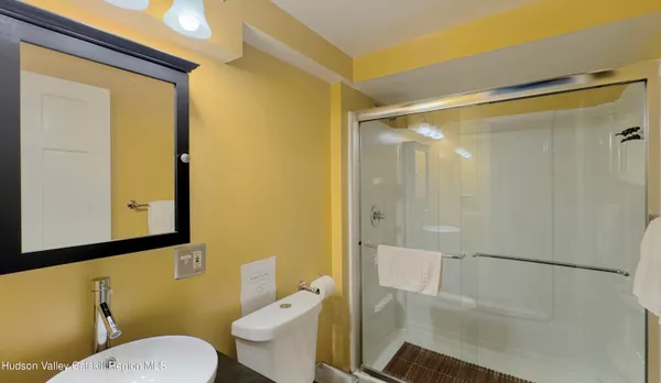 $995,000 | 70 Travis Place, Athens, NY 12015