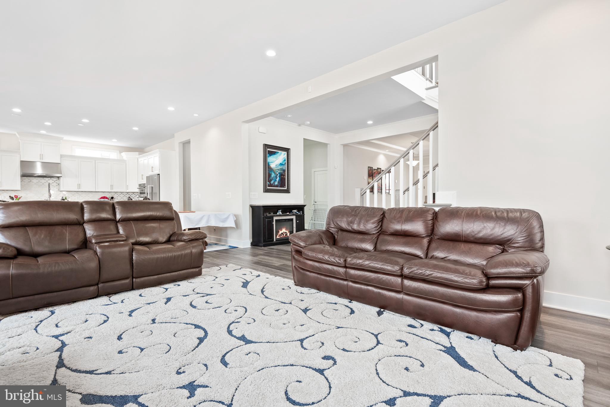 24948 Falling Brook Circle Aldie, VA 20105 - Photo 11 of 80