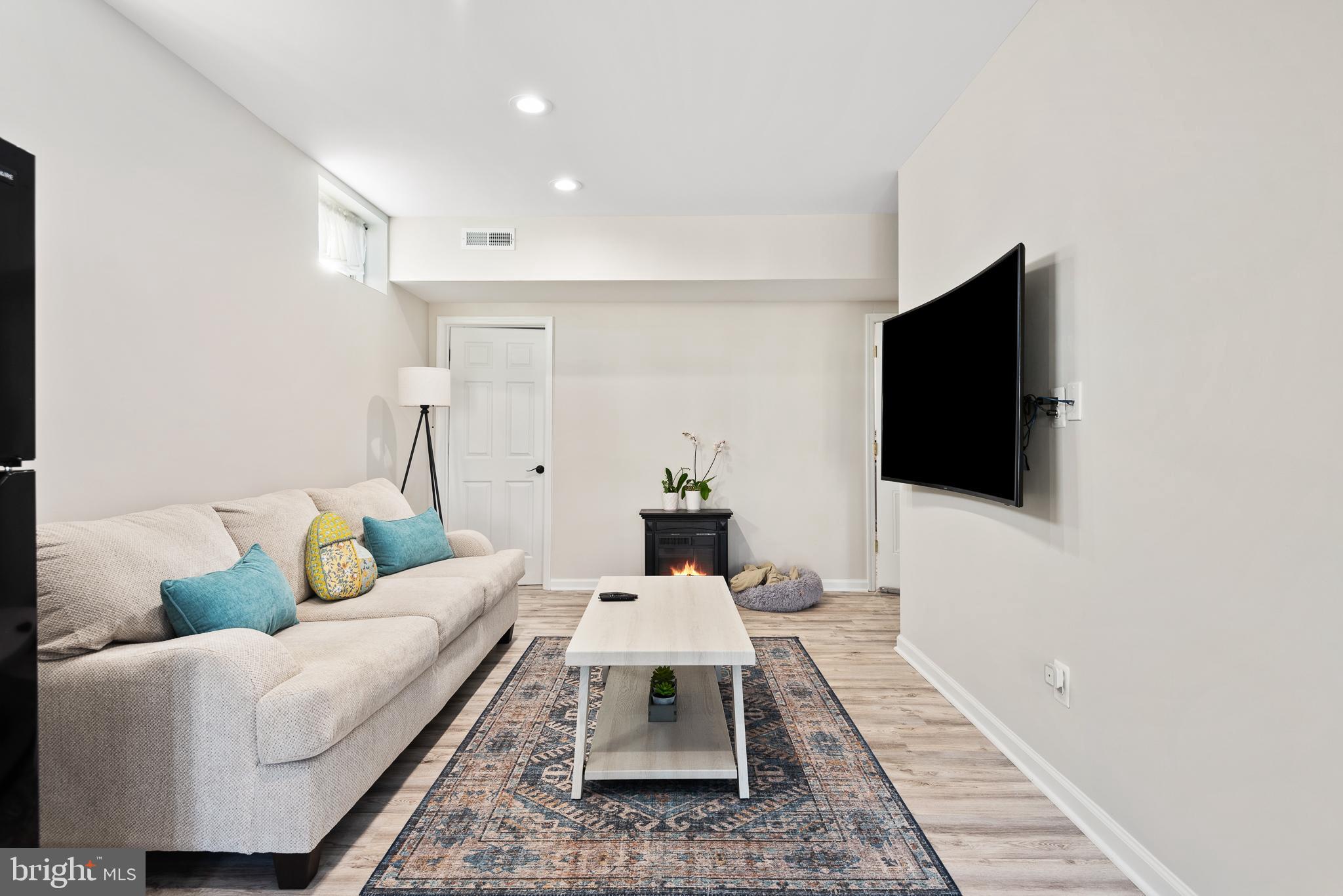 24948 Falling Brook Circle Aldie, VA 20105 - Photo 52 of 80