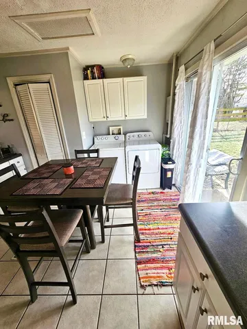 $104,000 | 1615 Elmwood Street, Jacksonville, IL 62650