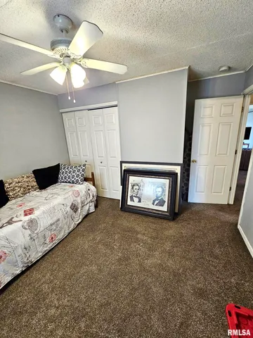 $104,000 | 1615 Elmwood Street, Jacksonville, IL 62650