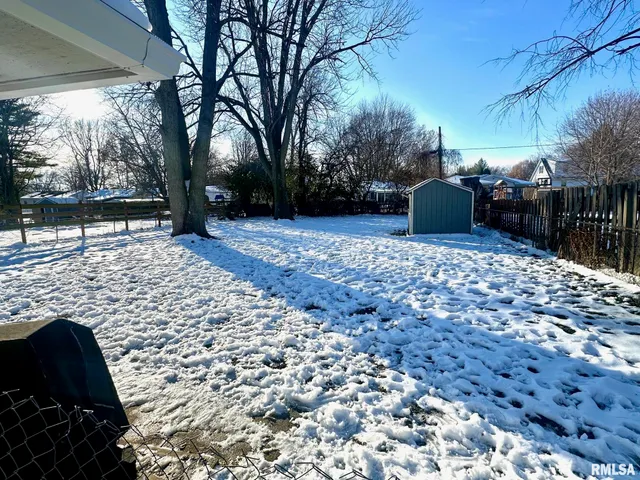 $109,000 | 1615 Elmwood Street, Jacksonville, IL 62650