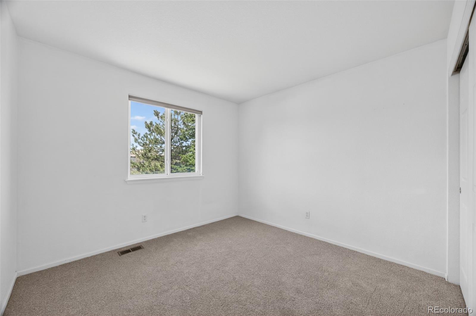 9767 Dampler Way Highlands Ranch, CO 80130 - Photo 36 of 50