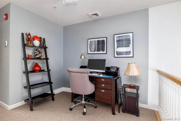 $610,000 | 121 Willow Lane, Valley Stream, NY 11580