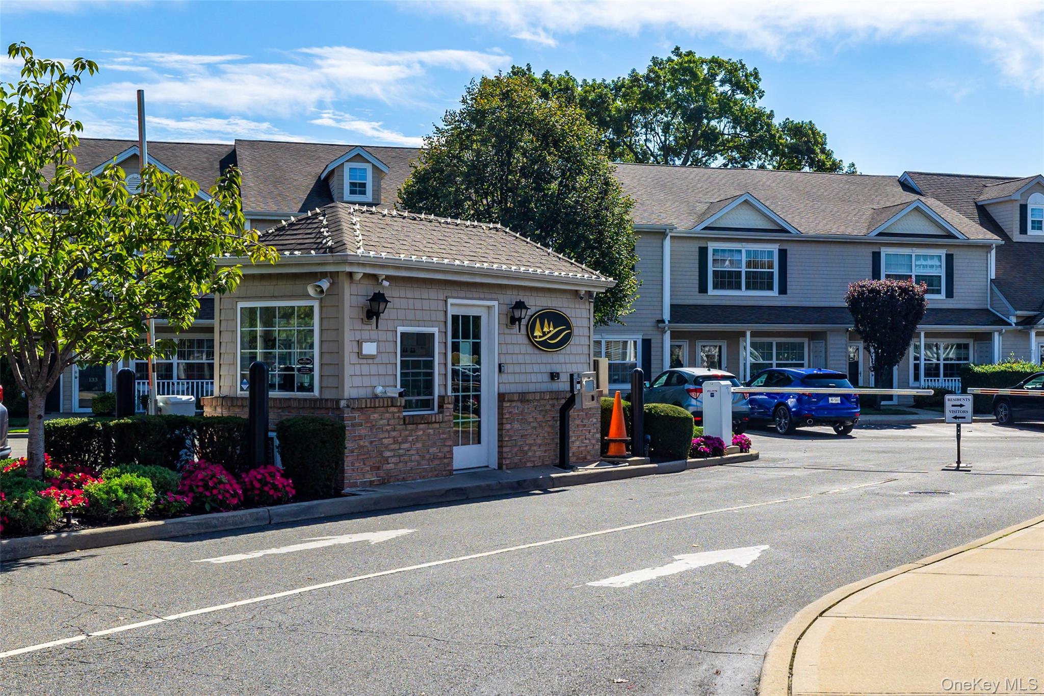 121 Willow Lane Valley Stream, NY 11580 - Photo 20 of 30