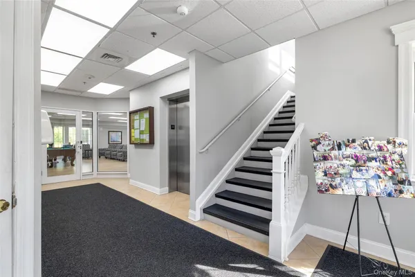 $610,000 | 121 Willow Lane, Valley Stream, NY 11580