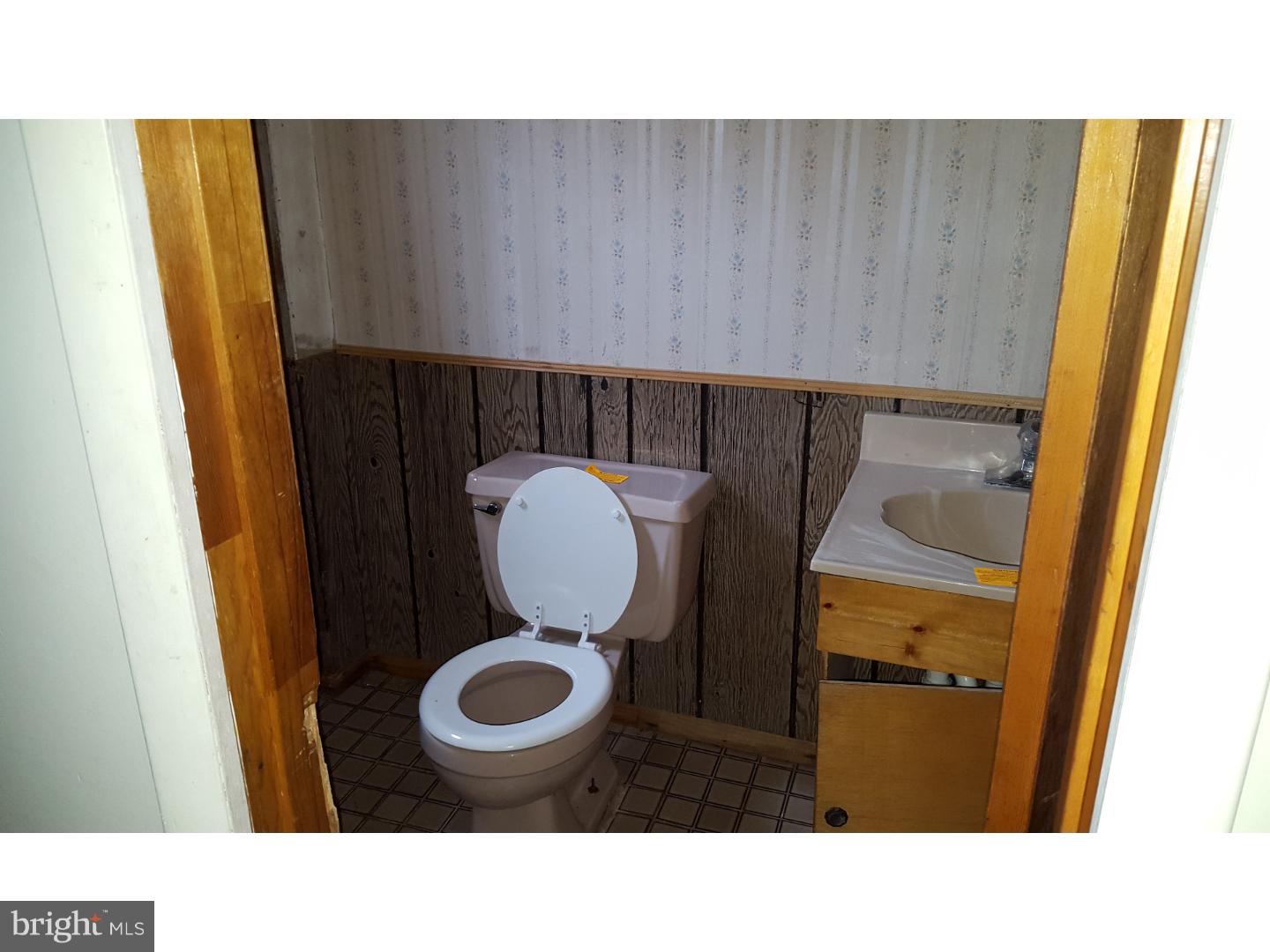 1322 Rainer Road Brookhaven, PA 19015 - Photo 18 of 25