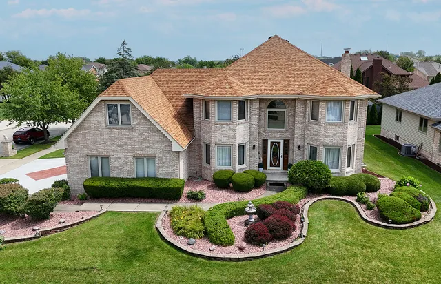 $639,900 | 16221 Kingsport Road, Orland Park, IL 60467
