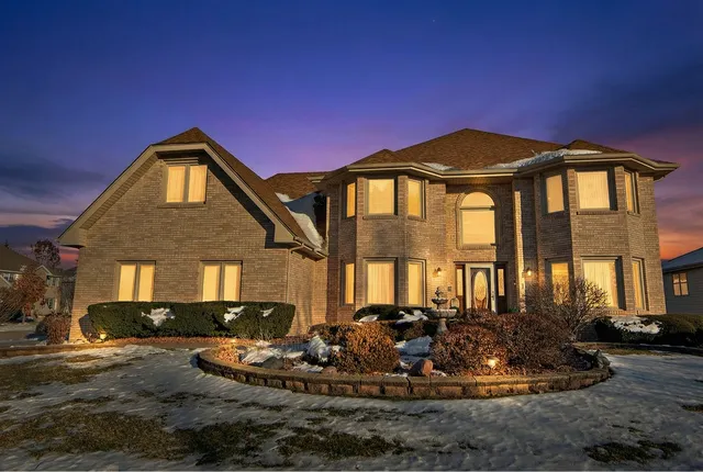 $639,900 | 16221 Kingsport Road, Orland Park, IL 60467