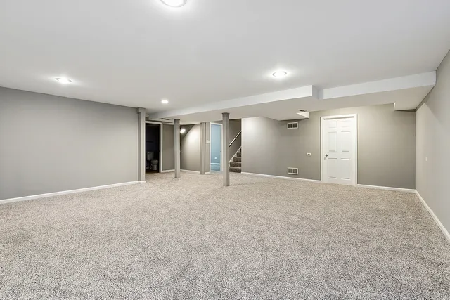 $639,900 | 16221 Kingsport Road, Orland Park, IL 60467