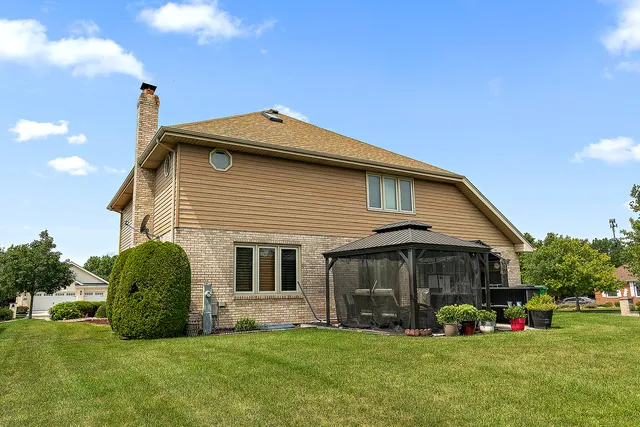 $639,900 | 16221 Kingsport Road, Orland Park, IL 60467