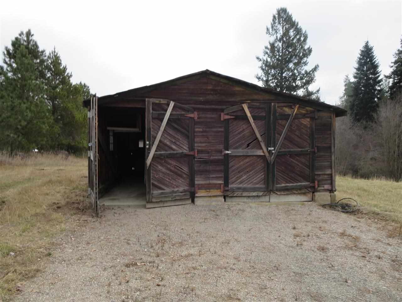 14212 East Blanchard Road Elk, WA 99009 - Photo 17 of 20 Gallery Image 17