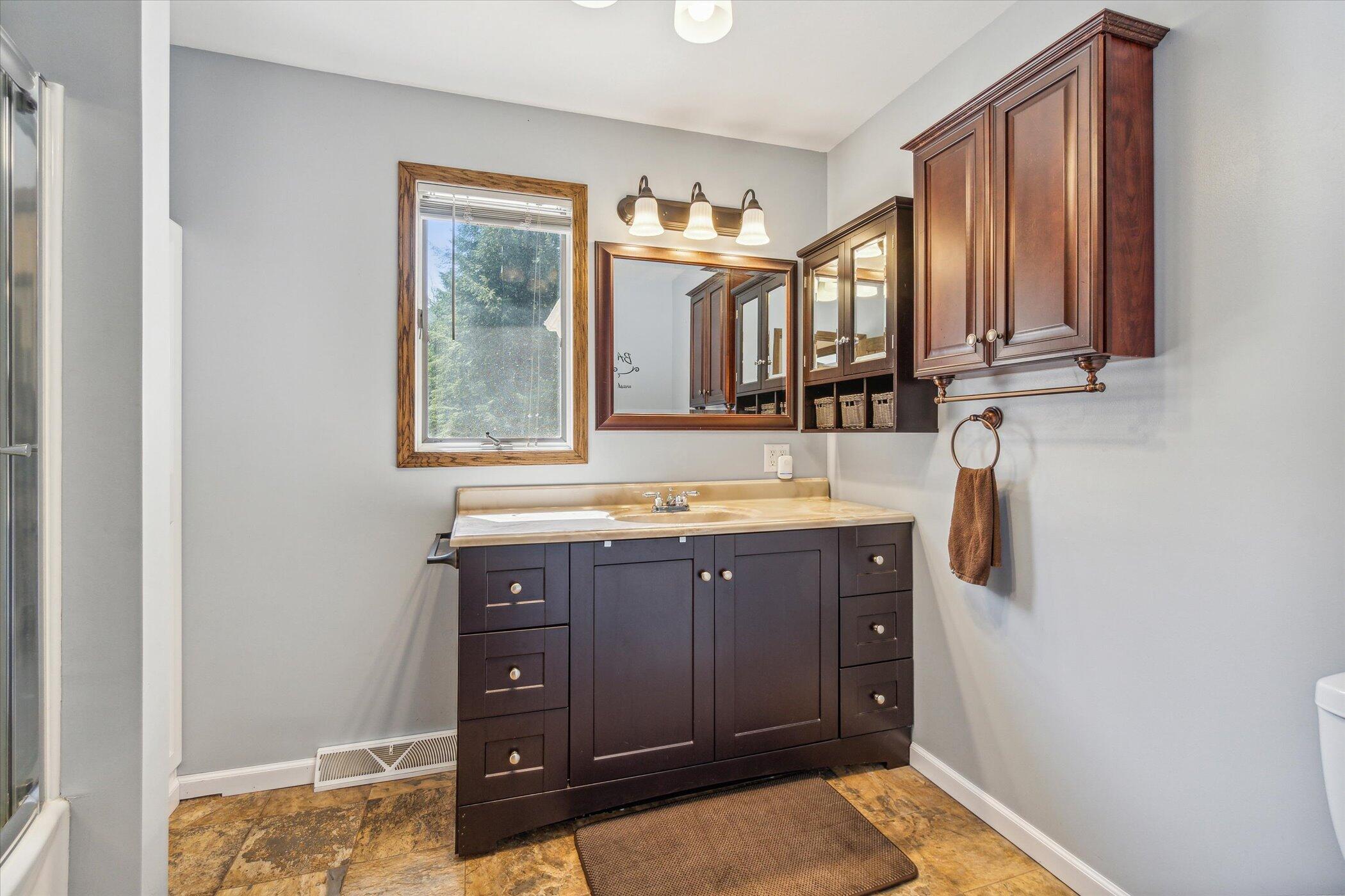7200 South Jackson Road Jackson, MI 49201 - Photo 20 of 51 22-7200-S-Jackson-Rd-Jackson-MI-49201-Wi